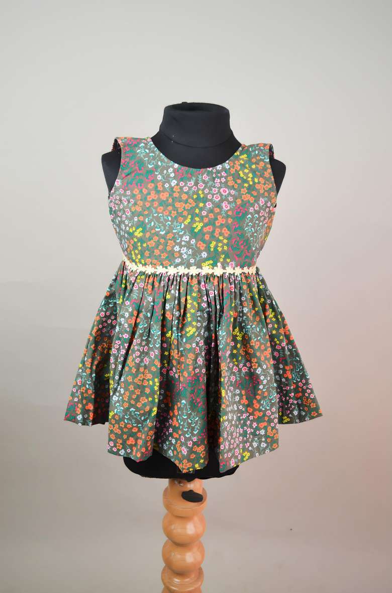 Green Flower Printed Dress with Back Tie