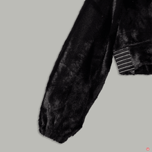 Load image into Gallery viewer, Black fur Shrug
