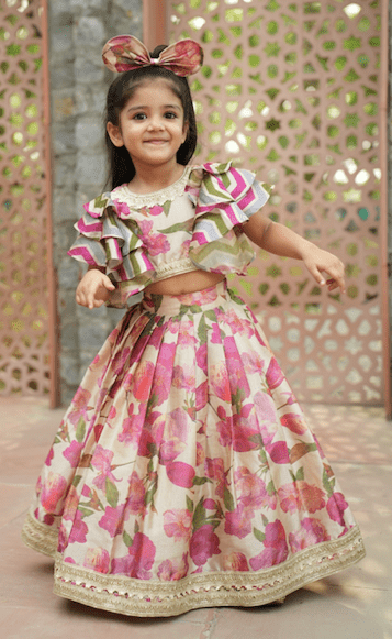 Girls Dresses (Lehenga Choli)