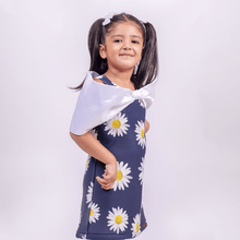 Load image into Gallery viewer, Daisy Flower Dress with Bow
